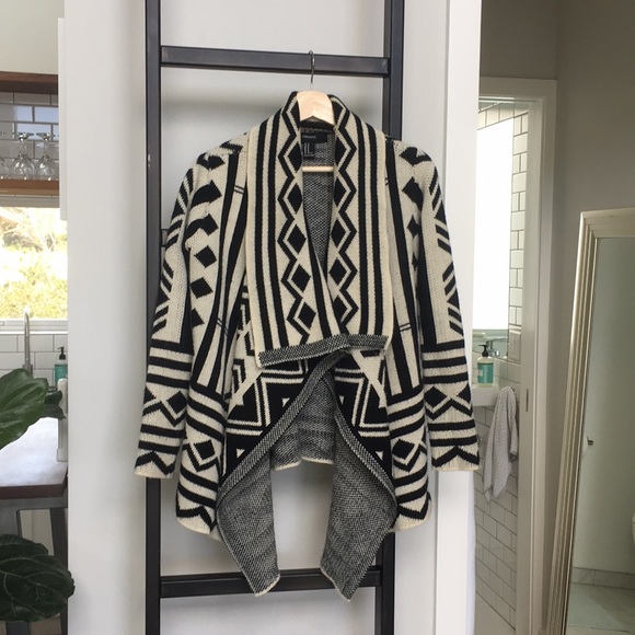 Tribal print sweater forever 21 - Picture 1 of 8